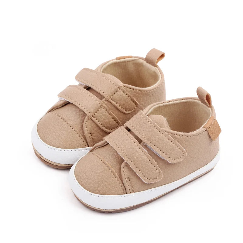 Tênis Sneaker Recém-Nascido em Couro | Sapatinho Casual Para Bebê