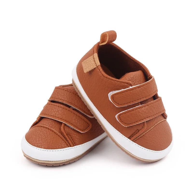 Tênis Sneaker Recém-Nascido em Couro | Sapatinho Casual Para Bebê