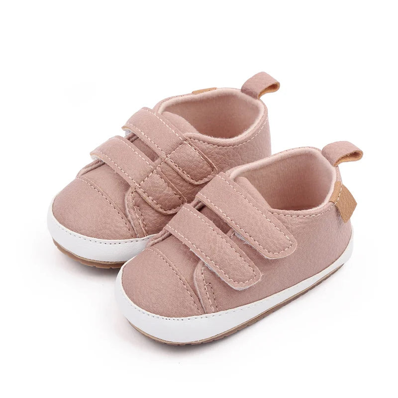 Tênis Sneaker Recém-Nascido em Couro | Sapatinho Casual Para Bebê